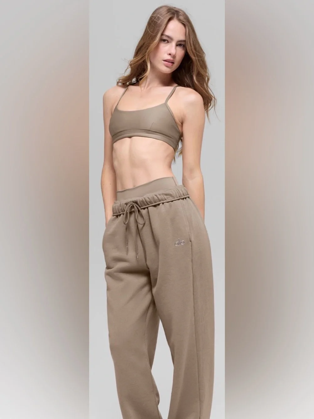 Alo Yoga Accolade Straight Leg Sweatpant Gravel XS